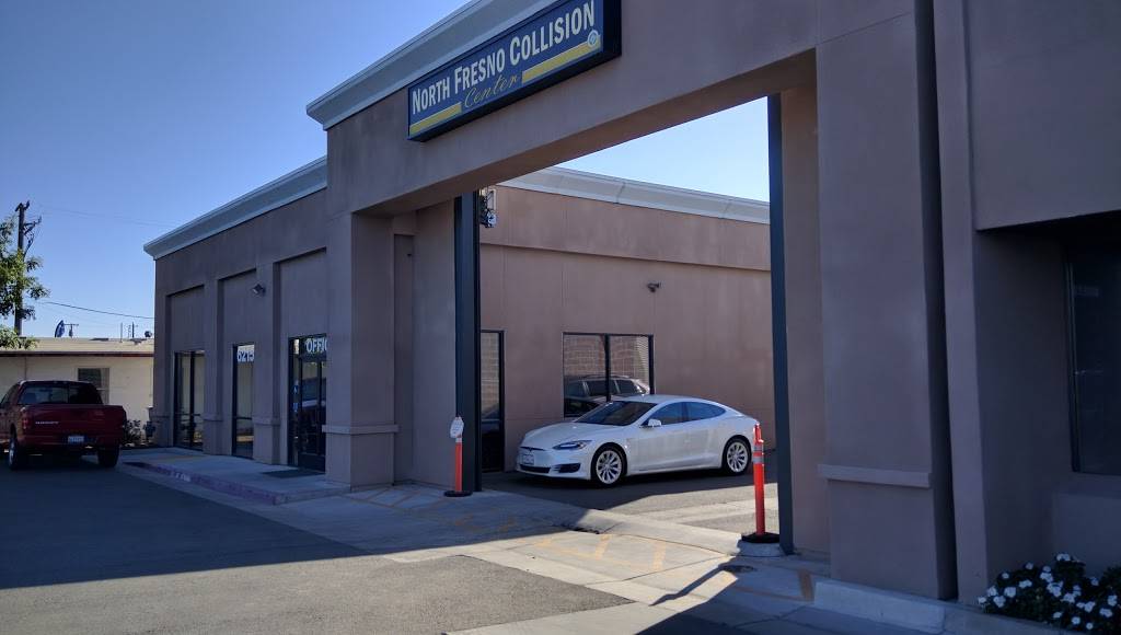 North Fresno Collision Center | 6215 N Blackstone Ave, Fresno, CA 93710, USA | Phone: (559) 439-9220