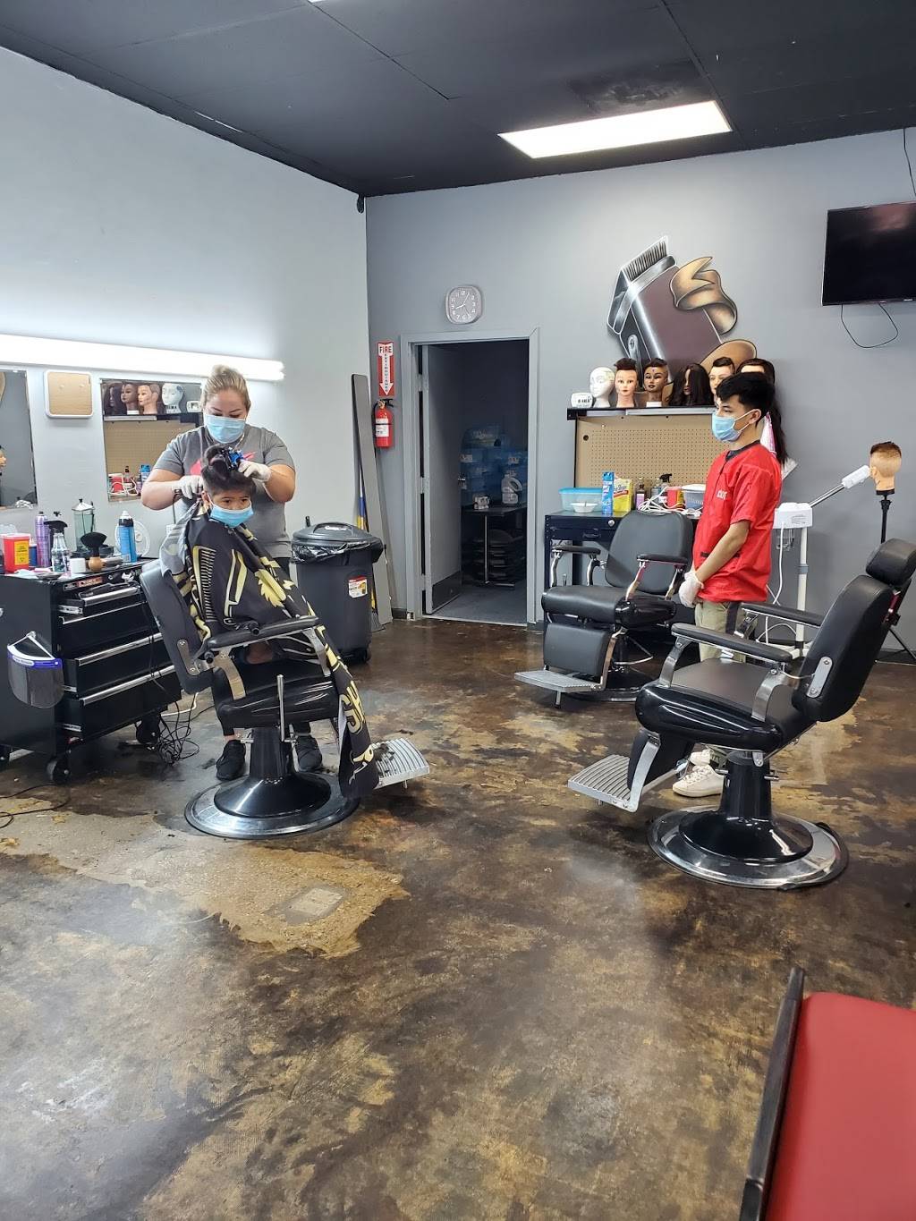 Pro Fades Barber Academy | 8074 Ferguson Rd, Dallas, TX 75228, USA | Phone: (469) 554-2145