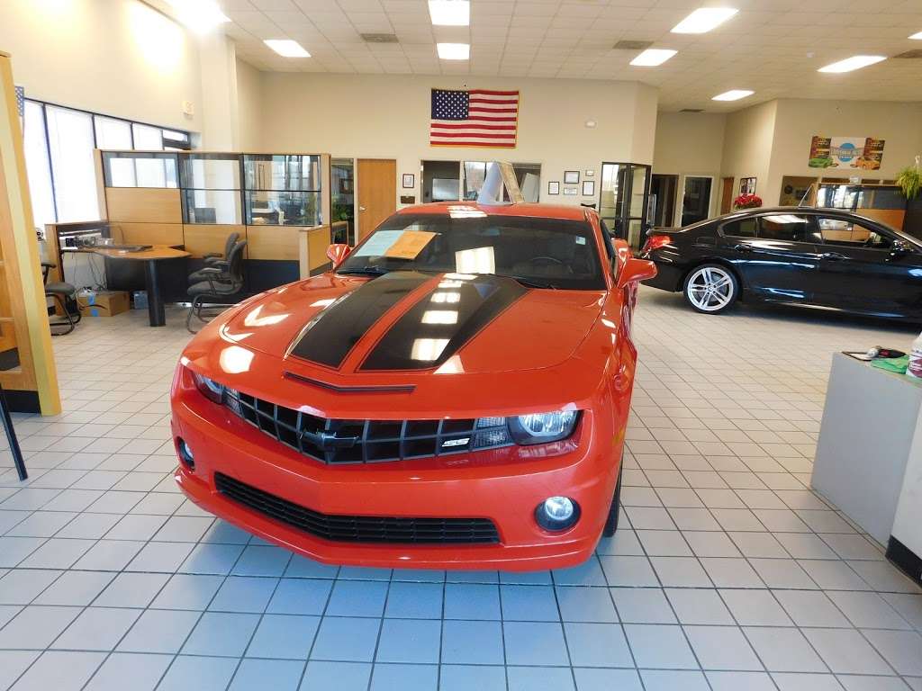 UNIVERSAL AUTO PLAZA | 1500 NW S Outer Rd, Blue Springs, MO 64015, USA | Phone: (816) 472-1565