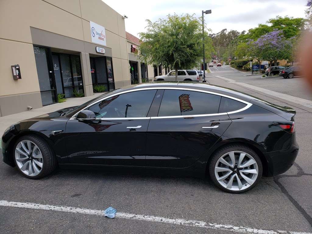 Tesla Kearny Mesa Service/Delivery Hub | 5600 Kearny Mesa Rd, San Diego, CA 92111, USA | Phone: (858) 285-3905