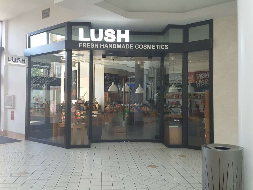 LUSH | 24201 West Valencia Blvd, Valencia, CA 91355, USA | Phone: (661) 799-7180