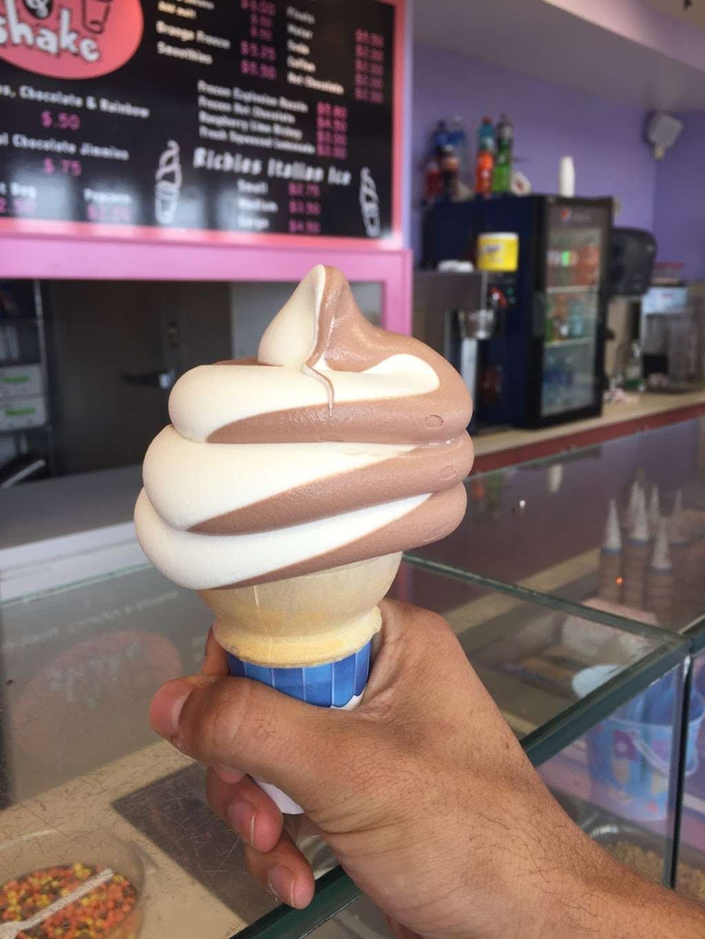 Twist N Shake | 82 Revere Beach Blvd, Revere, MA 02151, USA | Phone: (781) 286-2900