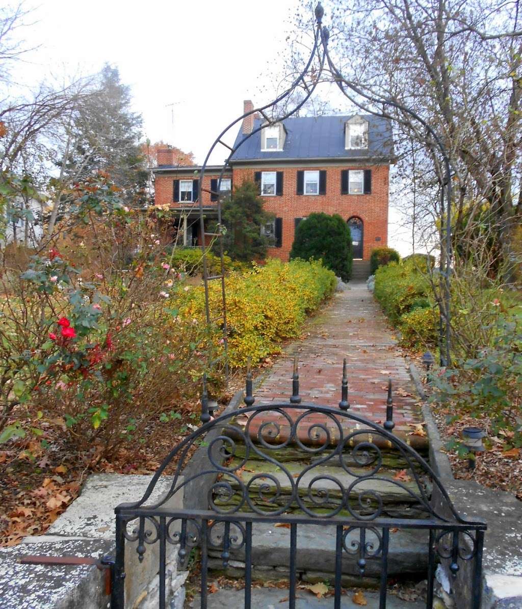 The Jackson Rose Bed & Breakfast | 1167 Washington St, Harpers Ferry, WV 25425, USA | Phone: (304) 535-1528