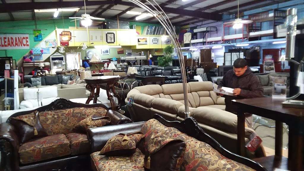 Best Furniture Warehouse | 2424 S Buckner Blvd, Dallas, TX 75227, USA | Phone: (972) 913-4470