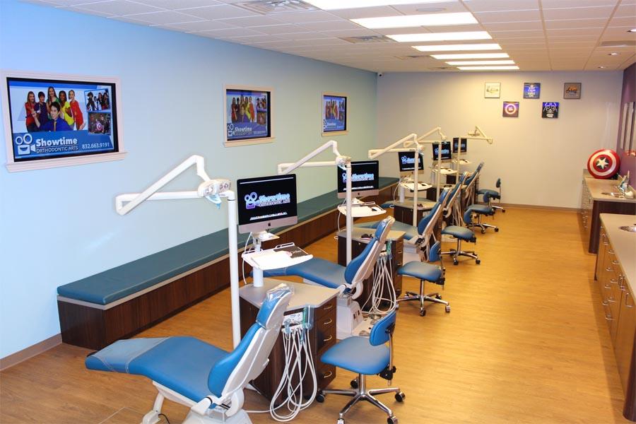 Showtime Orthodontic Arts | 7901 Research Forest Dr Suite 1100, The Woodlands, TX 77382, USA | Phone: (832) 663-9191