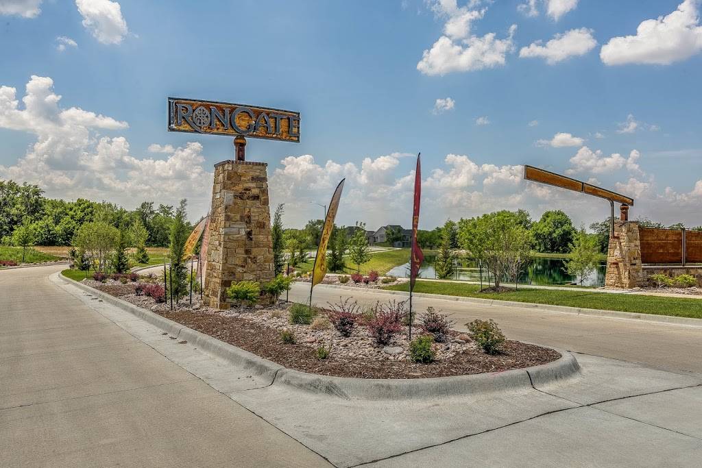 Iron Gate New Home Develoment | 6241 E Central Park Ave, Bel Aire, KS 67220, USA | Phone: (316) 239-1584