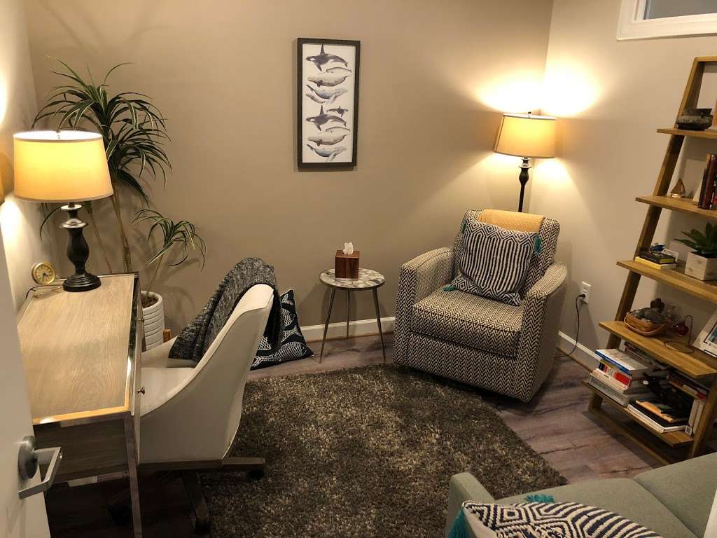 Finding Solutions Counseling Centers | 44081 Pipeline Plaza #320, Ashburn, VA 20147, USA | Phone: (888) 726-9580