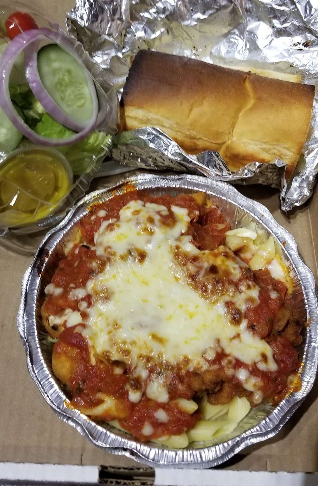 Mikes Pie | 93 River Rd, Hudson, NH 03051, USA | Phone: (603) 882-7283