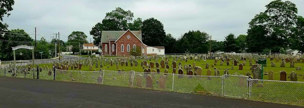 Muddy Creek Church Cemetery | 10 S Muddy Creek Rd, Denver, PA 17517