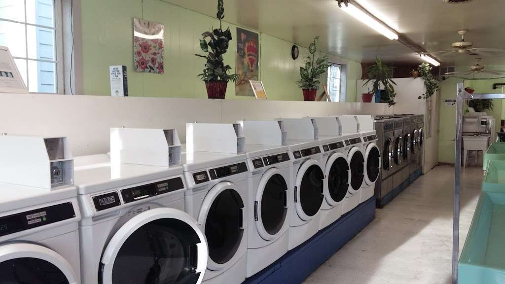 Crudee Duds Laundry | 2828, 1419 S Anderson St, Elwood, IN 46036, USA | Phone: (317) 695-5724