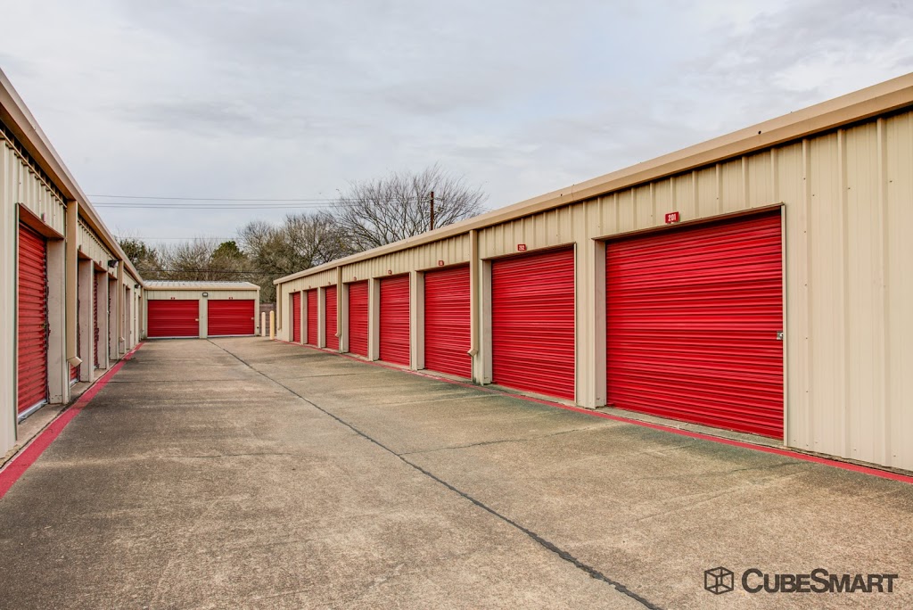 CubeSmart Self Storage | 1919 E Broadway St, Pearland, TX 77581, USA | Phone: (281) 485-5000