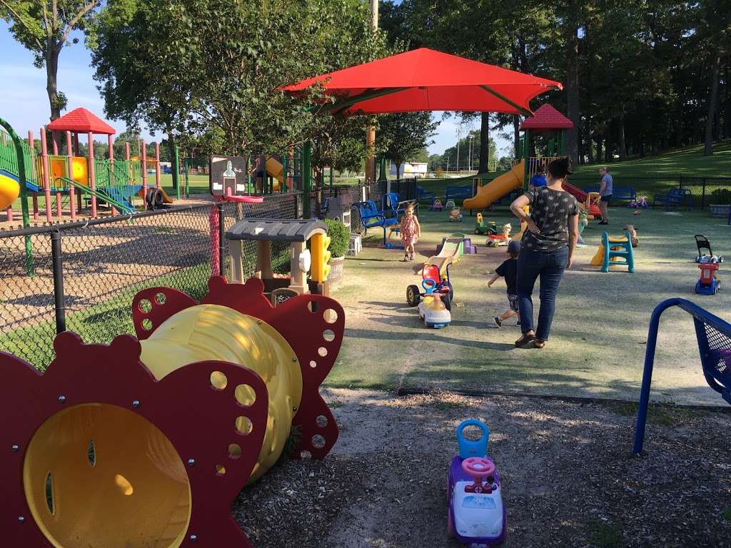 Wee Play Tots Park | 24-, 198 Robert Cahill Dr, Beacon, NY 12508, USA