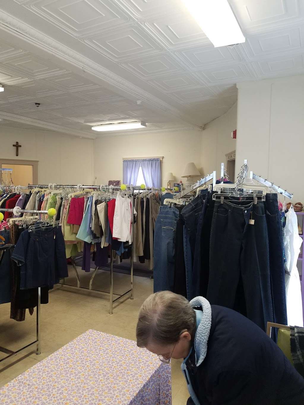 Our Lady Thrift Shop | 197 Pleasant St, Marlborough, MA 01752, USA | Phone: (508) 481-1284