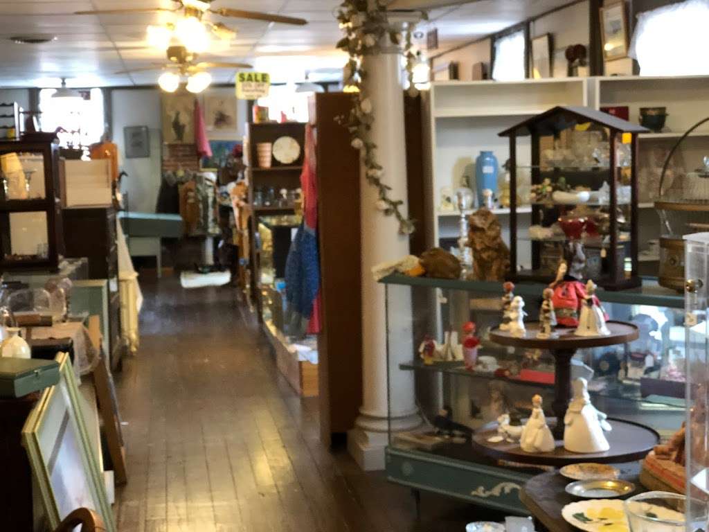 Antique Depot | 3720 Maryland Ave, Ellicott City, MD 21043 | Phone: (410) 750-2674