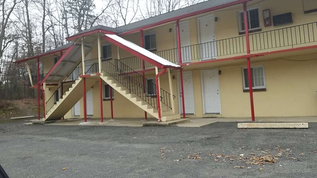 Fernwood Motel | 2400 NJ-66, Neptune City, NJ 07753, USA | Phone: (732) 774-1506