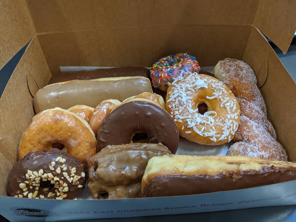 Friendly Donuts | 4442 E Chapman Ave, Orange, CA 92869, USA | Phone: (714) 538-4942