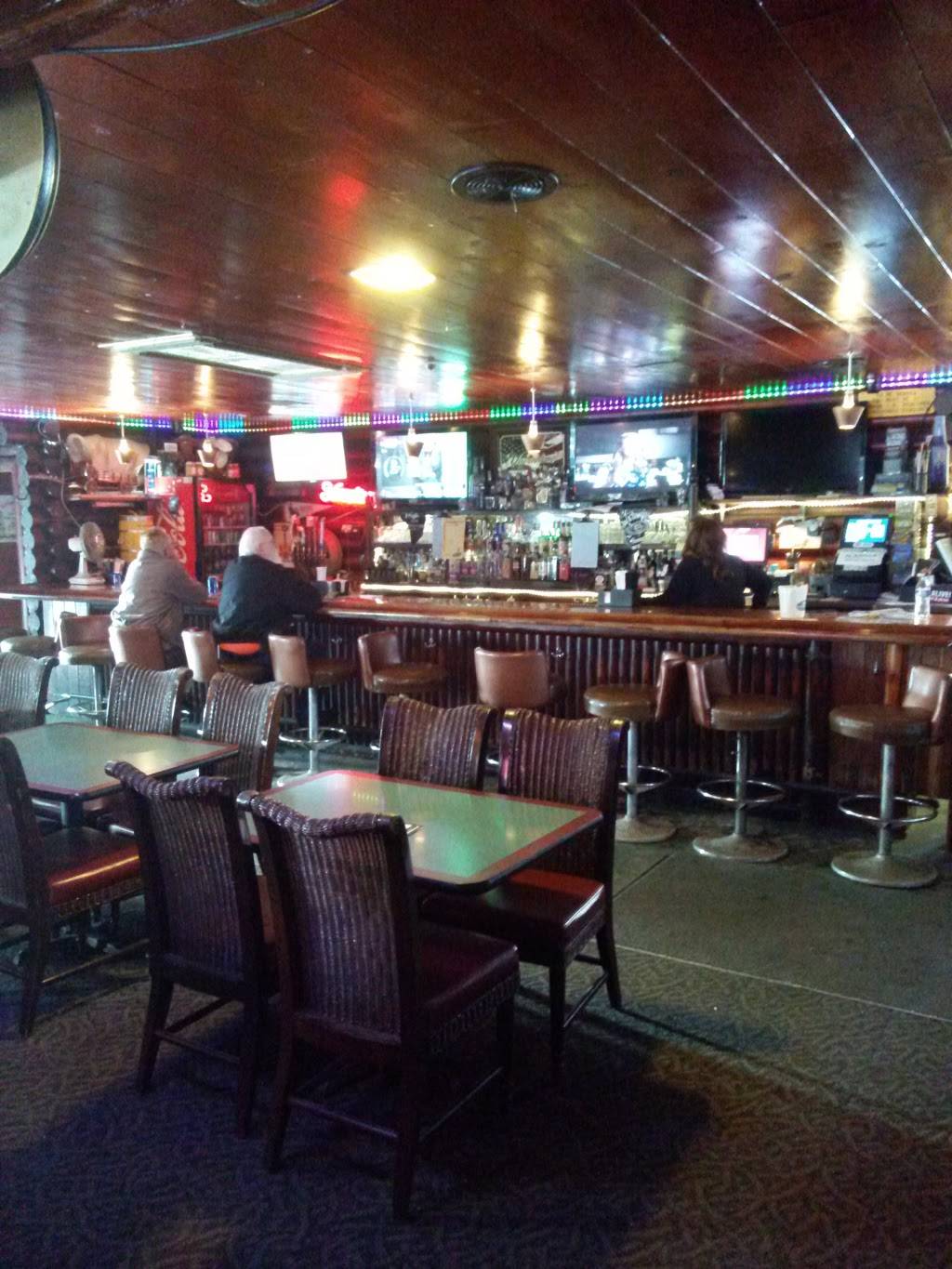 Pioneer Inn Bar And Grill | 6751 Fremont Pike, Perrysburg, OH 43551, USA | Phone: (419) 837-2800