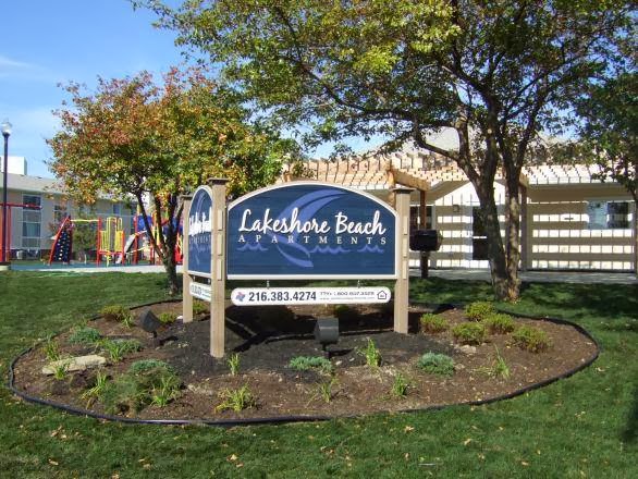 Lakeshore Beach Apartments | 16101 Lakeshore Blvd, Cleveland, OH 44110, USA | Phone: (216) 383-4274