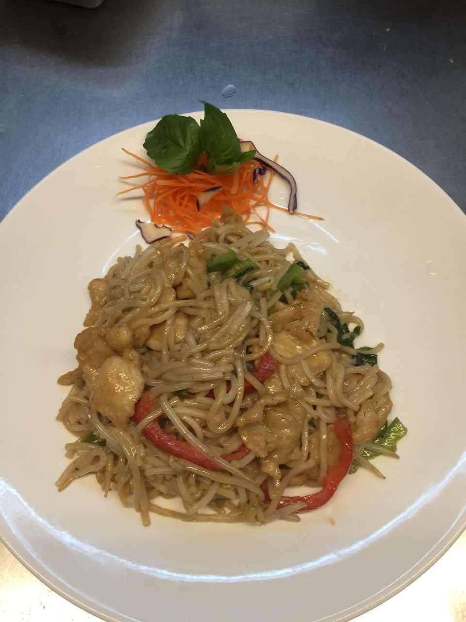 Tum Thai | 504 Kenilworth Blvd, Kenilworth, NJ 07033, USA | Phone: (908) 276-8884