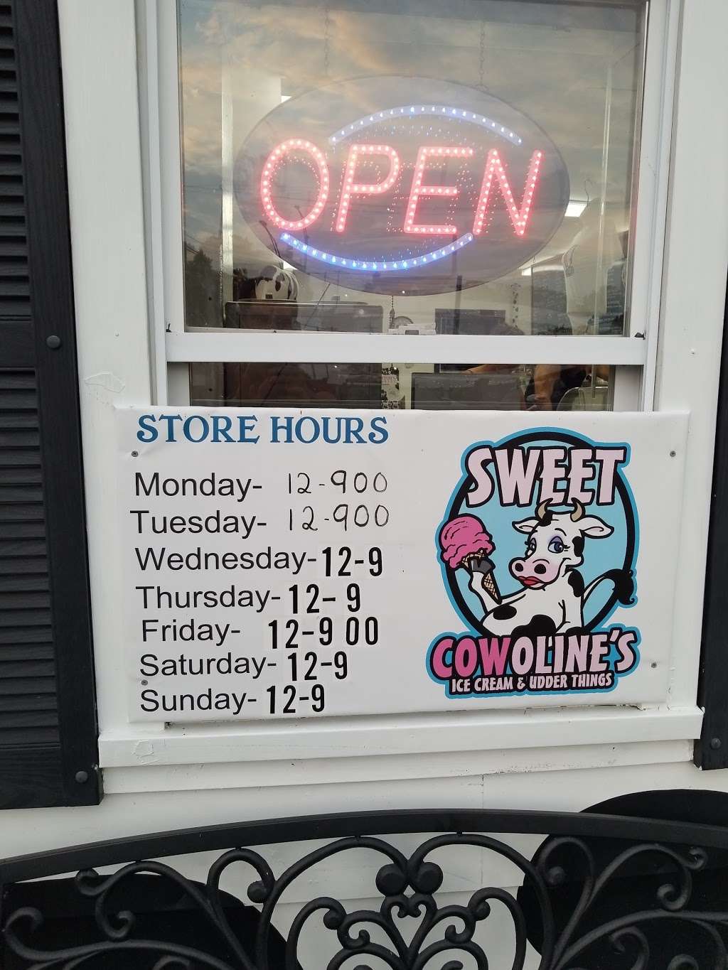 Sweet Cowolines | 1074 Augustine Herman Hwy, Elkton, MD 21921, USA | Phone: (410) 398-3495