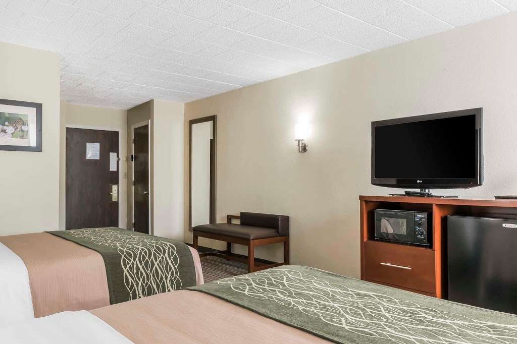 Comfort Inn - Pocono Mountains | Route 940 at 1-80 And, I-476, White Haven, PA 18661, USA | Phone: (570) 443-8461