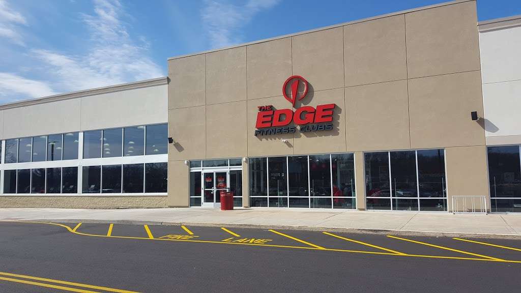 The Edge Fitness Clubs Delran | 5029 US-130, Delran, NJ 08075, USA | Phone: (856) 764-4790
