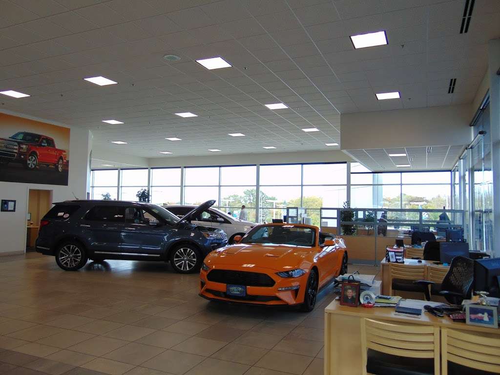 Griffin Ford | 1940 E Main St, Waukesha, WI 53186, USA | Phone: (262) 542-5781