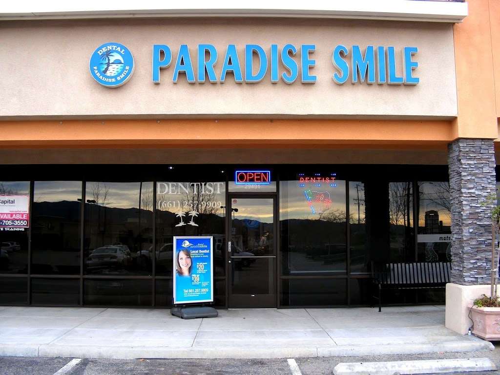 Paradise Smile Dental: Erick Solis, DDS | 29491 The Old Rd, Castaic, CA 91384, USA | Phone: (661) 257-9909