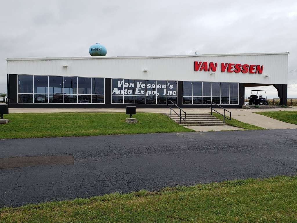 Van Vessens Auto Expo, Inc. | 101 Watters Dr, Dwight, IL 60420, USA | Phone: (815) 893-7333