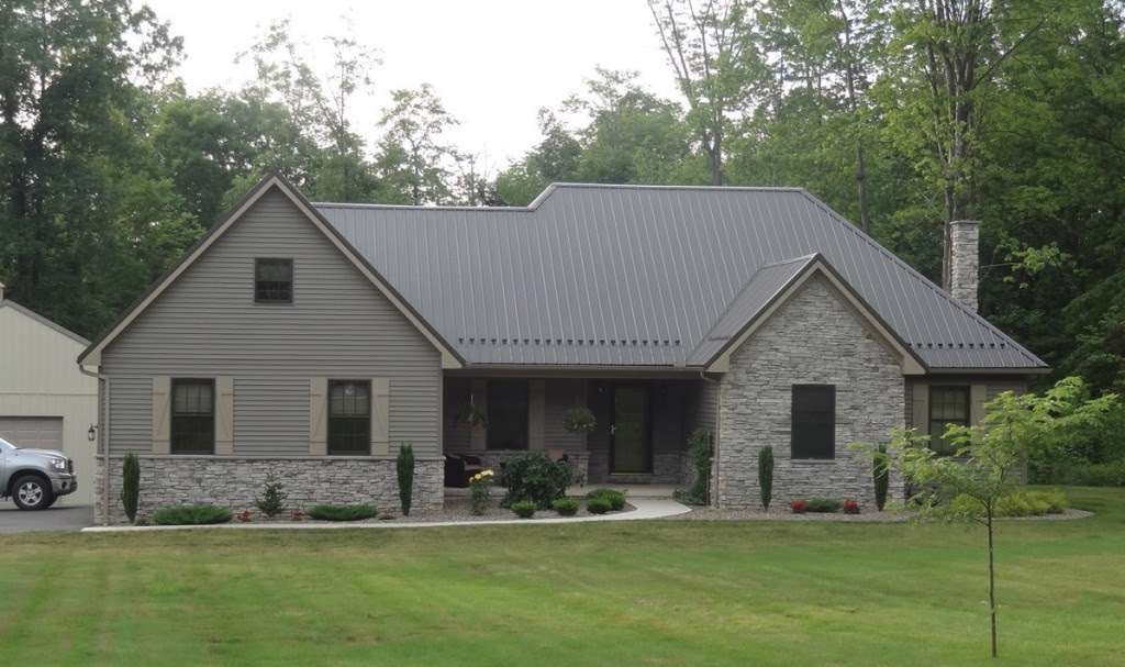 Martins Roofing LLC | 260 Walnut Bottom Rd, Shippensburg, PA 17257, USA | Phone: (717) 532-3460