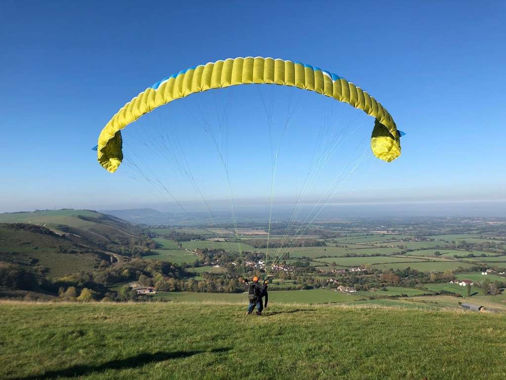 Paragliding Community | 43 Aspen Cl, London W5 4YQ, UK | Phone: 07770 300616