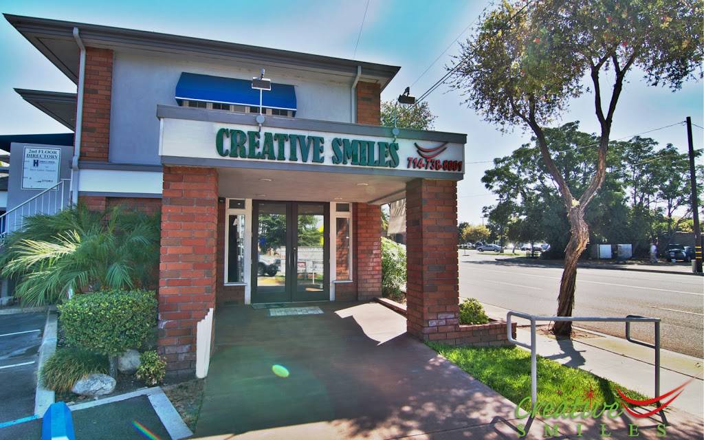 Creative Smiles | 137 W Chapman Ave ste a, Fullerton, CA 92832, USA | Phone: (714) 701-6200