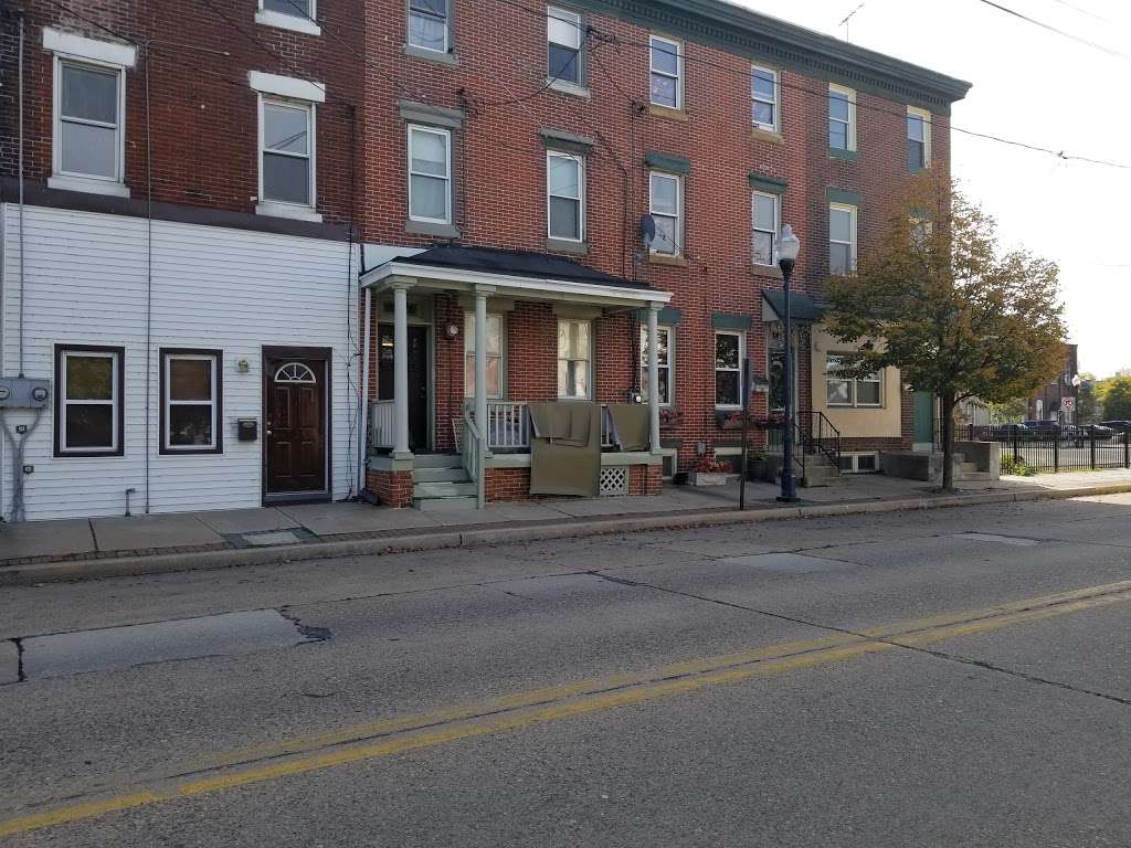 Expert Upholstery | 16 N King St, Gloucester City, NJ 08030, USA | Phone: (856) 981-2139