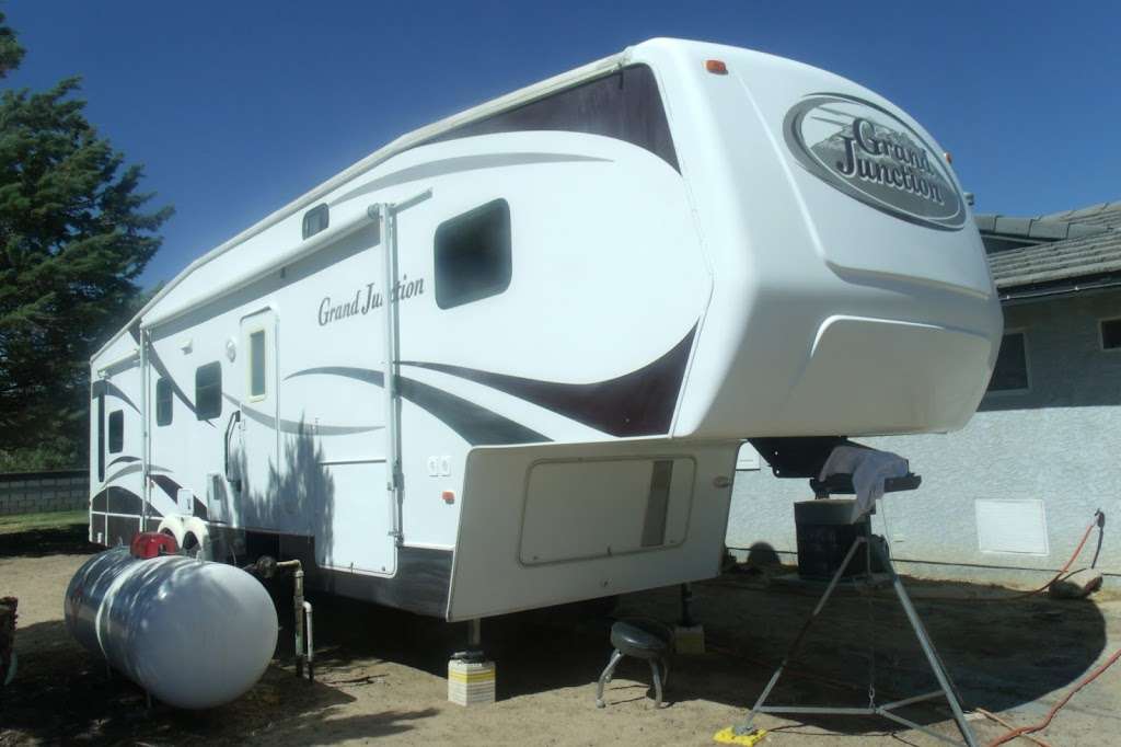 Travel Trailers On The Go | 8748 W Avenue D8, Lancaster, CA 93536 | Phone: (661) 547-2265