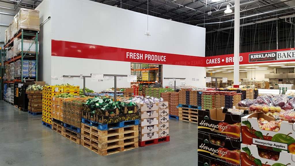 Costco Wholesale | 4696 Gardens Park Boulevard, Orlando, FL 32839, USA | Phone: (407) 586-7221