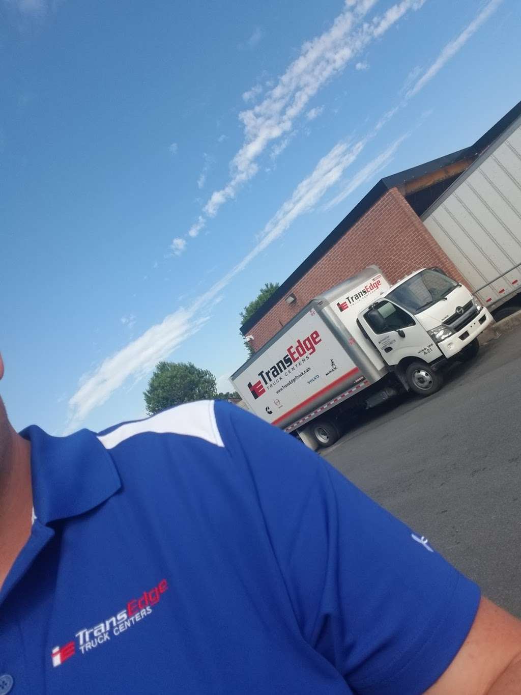 TransEdge Truck Centers | 1407 Bulldog Dr, Allentown, PA 18104 | Phone: (610) 395-6801