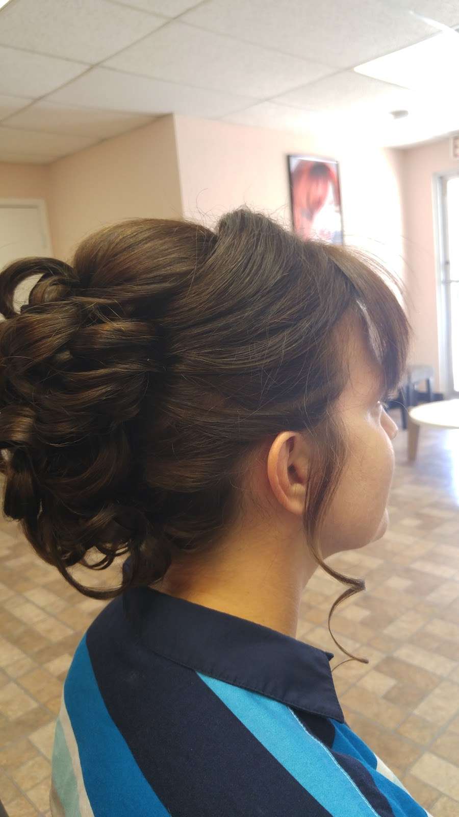 Hair By Jamie | 1702 1st St E Ste G, Humble, TX 77338, USA | Phone: (713) 382-3471