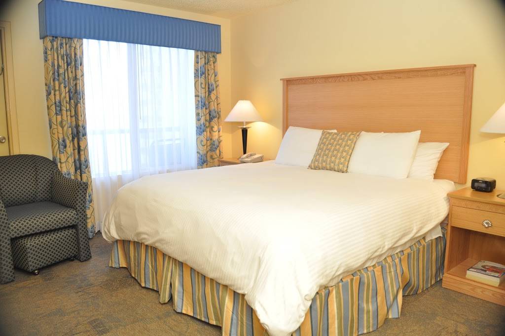 The Ocean Key Resort | 424 Atlantic Ave, Virginia Beach, VA 23451, USA | Phone: (757) 425-2200