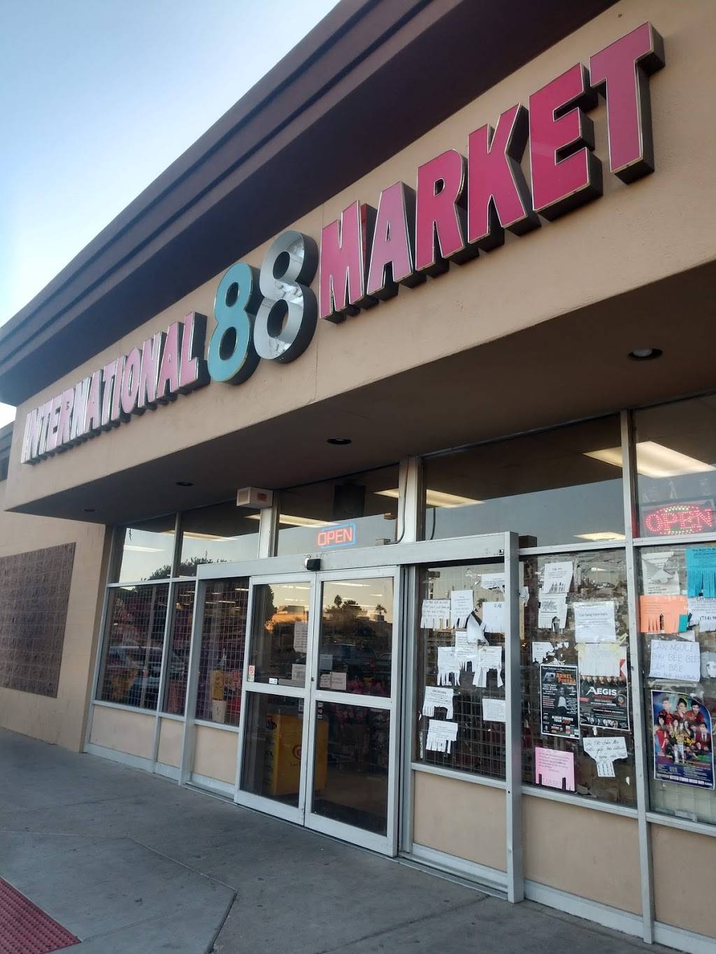88 International Market | 3557 W Dunlap Ave, Phoenix, AZ 85051, USA | Phone: (602) 841-3500