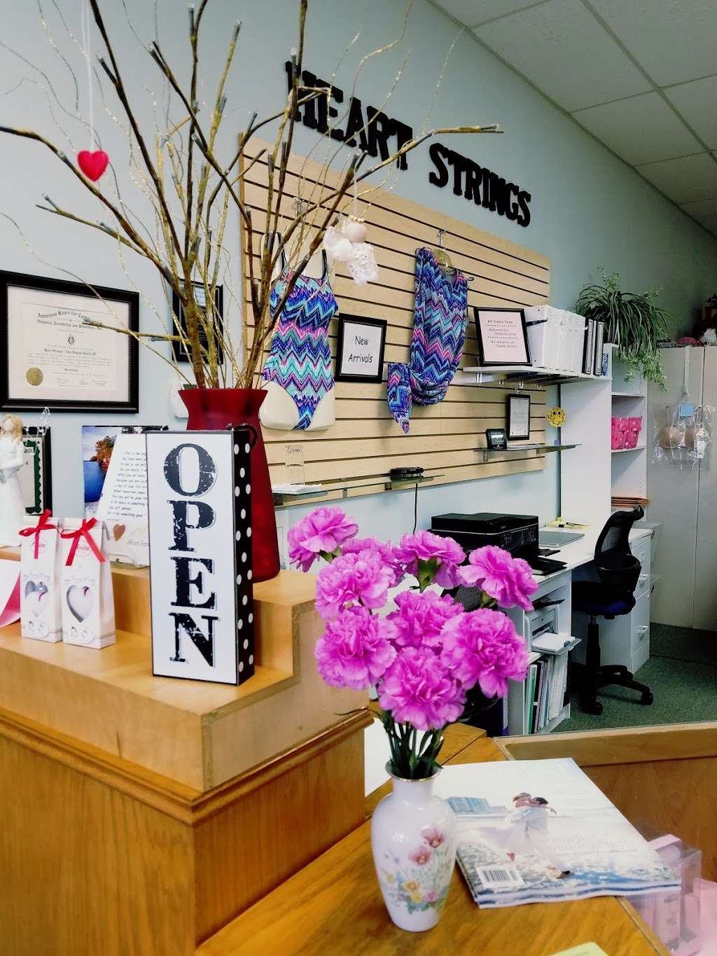 Heart Strings Breast Care & Womens Boutique | 1131 N Dixie Fwy, New Smyrna Beach, FL 32168, USA | Phone: (386) 427-6344