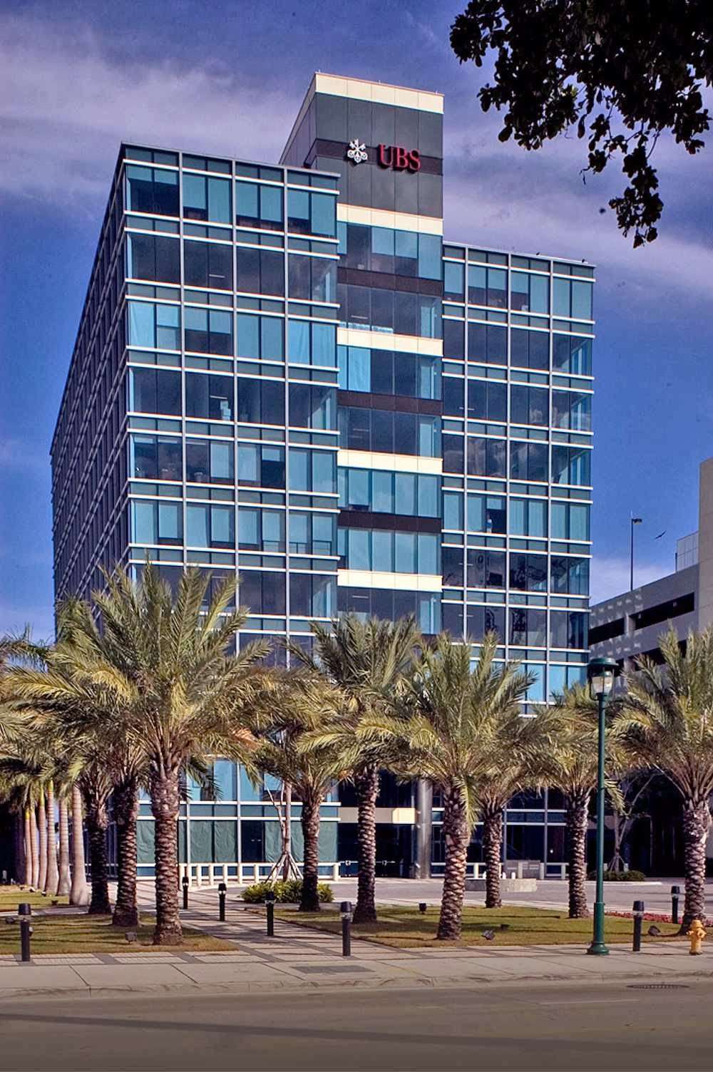 ARI Financial Group | 18851 NE 29th Ave, Aventura, FL 33180, USA | Phone: (305) 466-0577