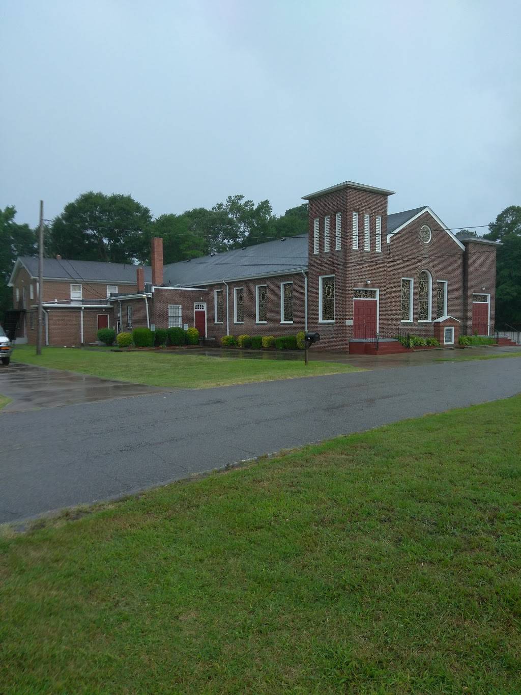 Divine Baptist Church | 2917 Old Galberry Rd, Chesapeake, VA 23323, USA | Phone: (757) 487-0105