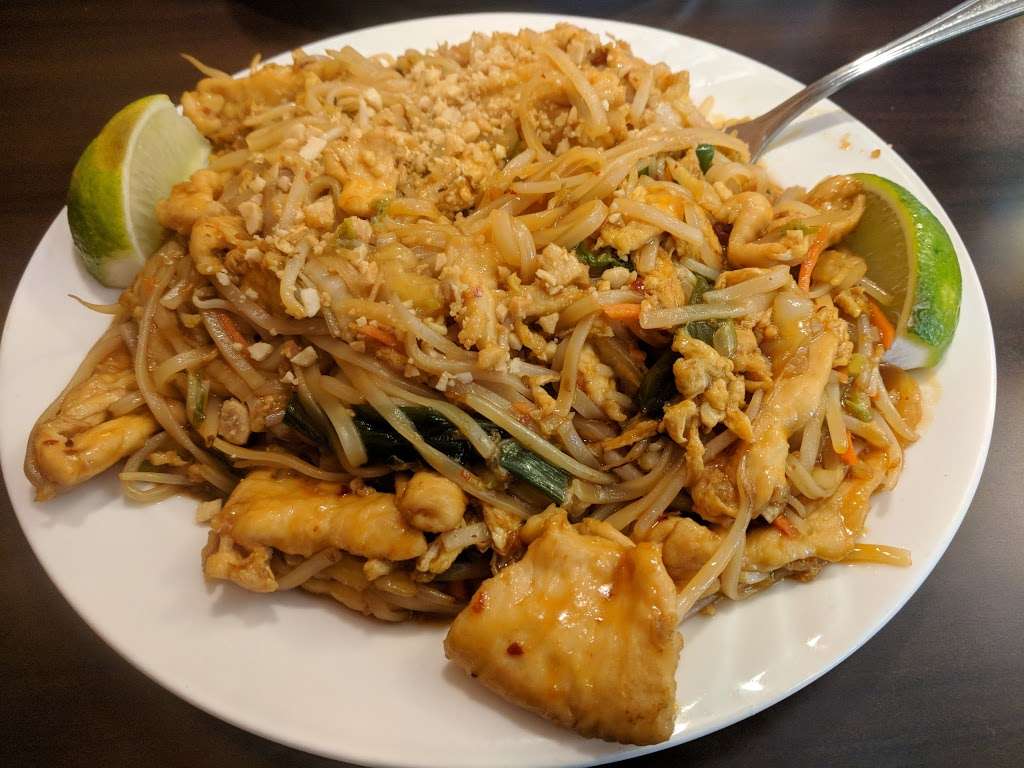 T. Jins China Diner | 2722 W Grand Pkwy N #100, Katy, TX 77449, USA | Phone: (281) 503-7777