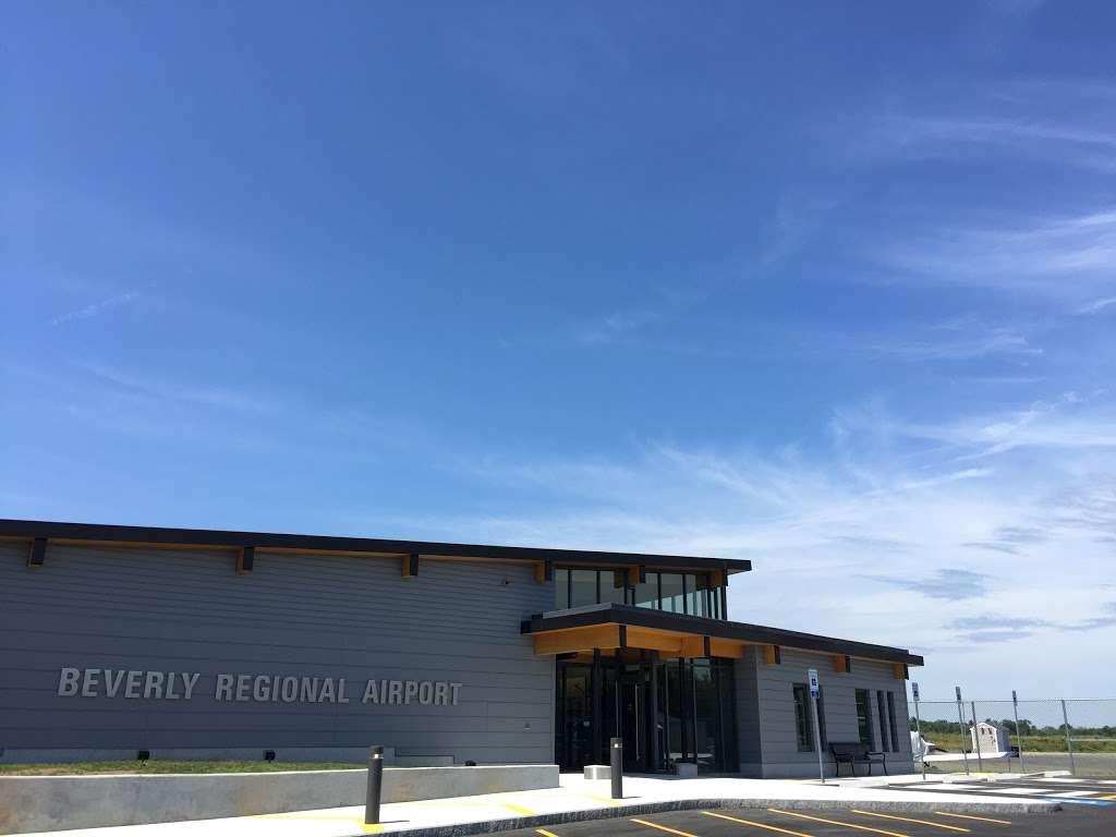 Beverly Airport | 46 L P Henderson Rd, Beverly, MA 01915, USA | Phone: (978) 921-6072