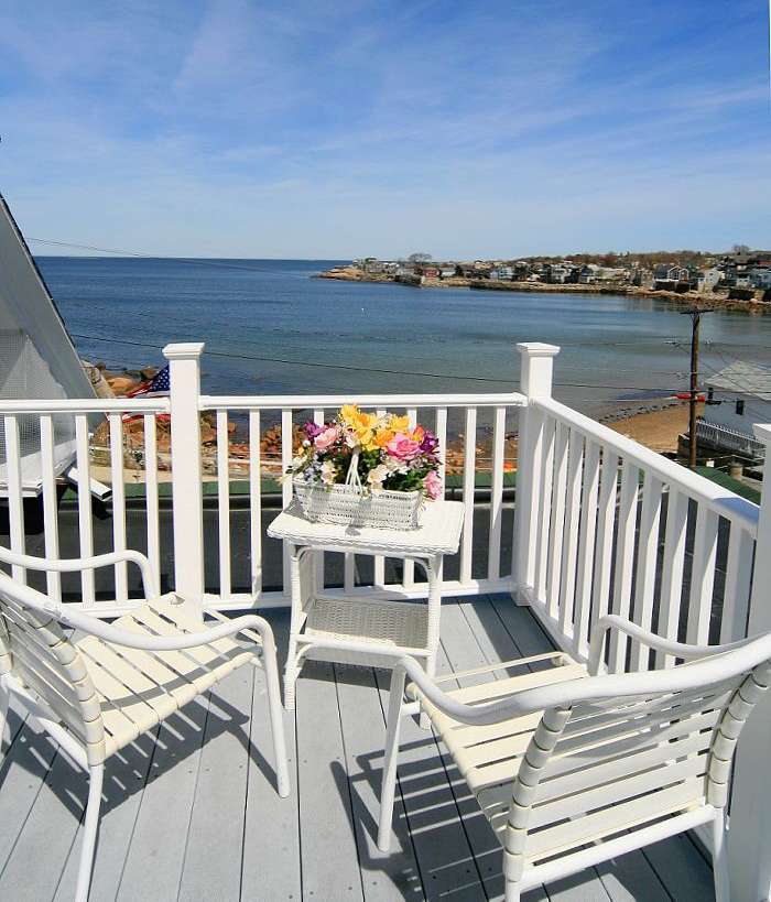 Peg Leg Inn at Front Beach | 1 King St, Rockport, MA 01966, USA | Phone: (978) 546-2352