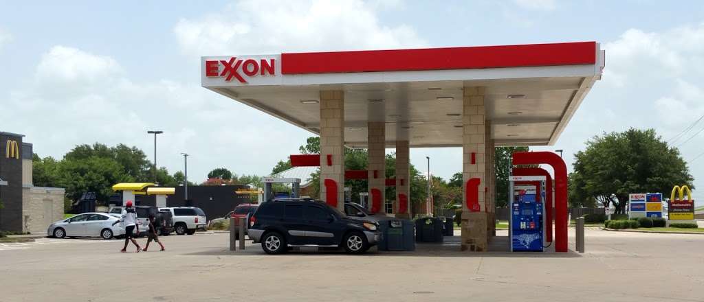 Exxon | 11101 S Sam Houston Pkwy E, Houston, TX 77089, USA | Phone: (281) 464-9611