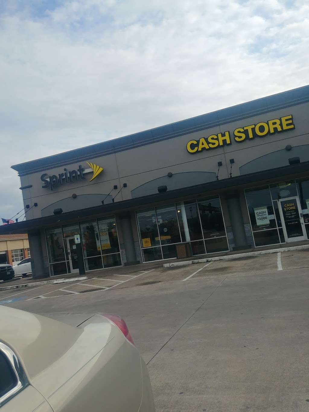 Sprint Store | 13706 East Fwy Ste 408, Houston, TX 77015, USA | Phone: (713) 637-8338