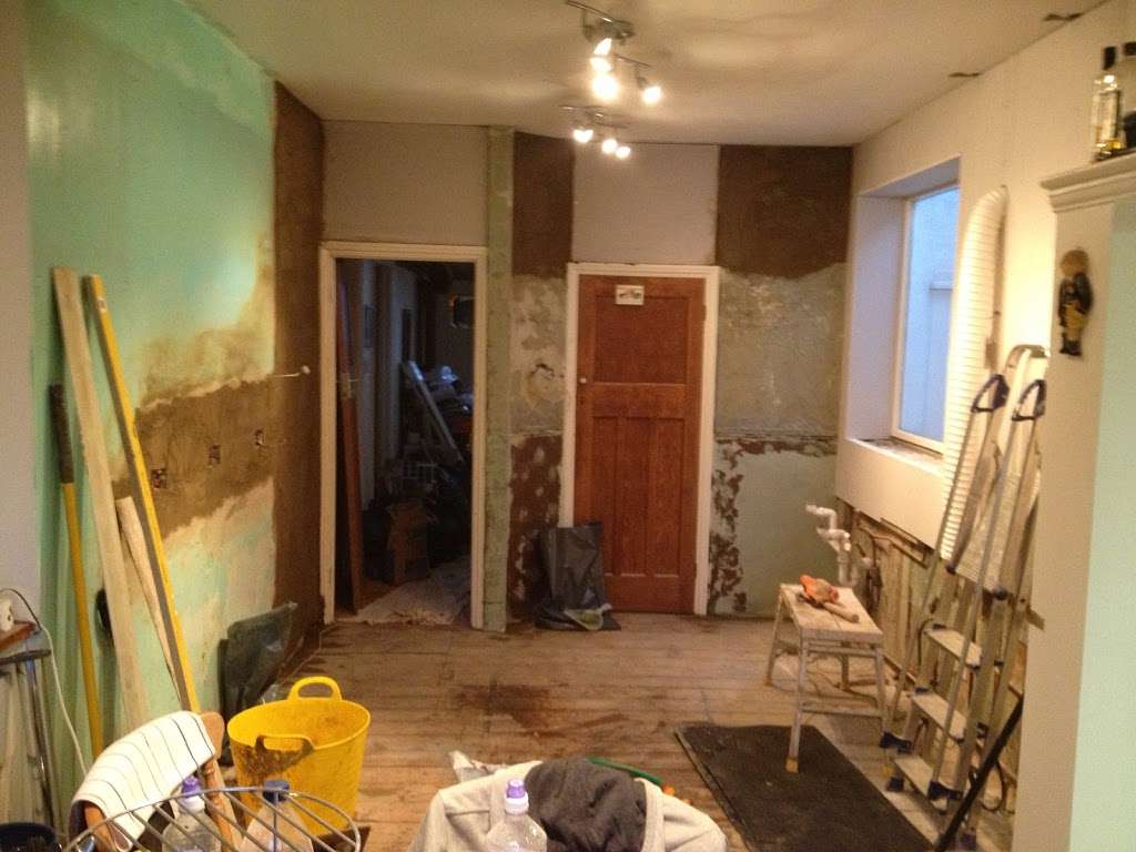 Hardwood Interiors building services (painters, carpenters) | 1 Whitethorn Gardens, Croydon CR0 7LL, UK | Phone: 07555 349326