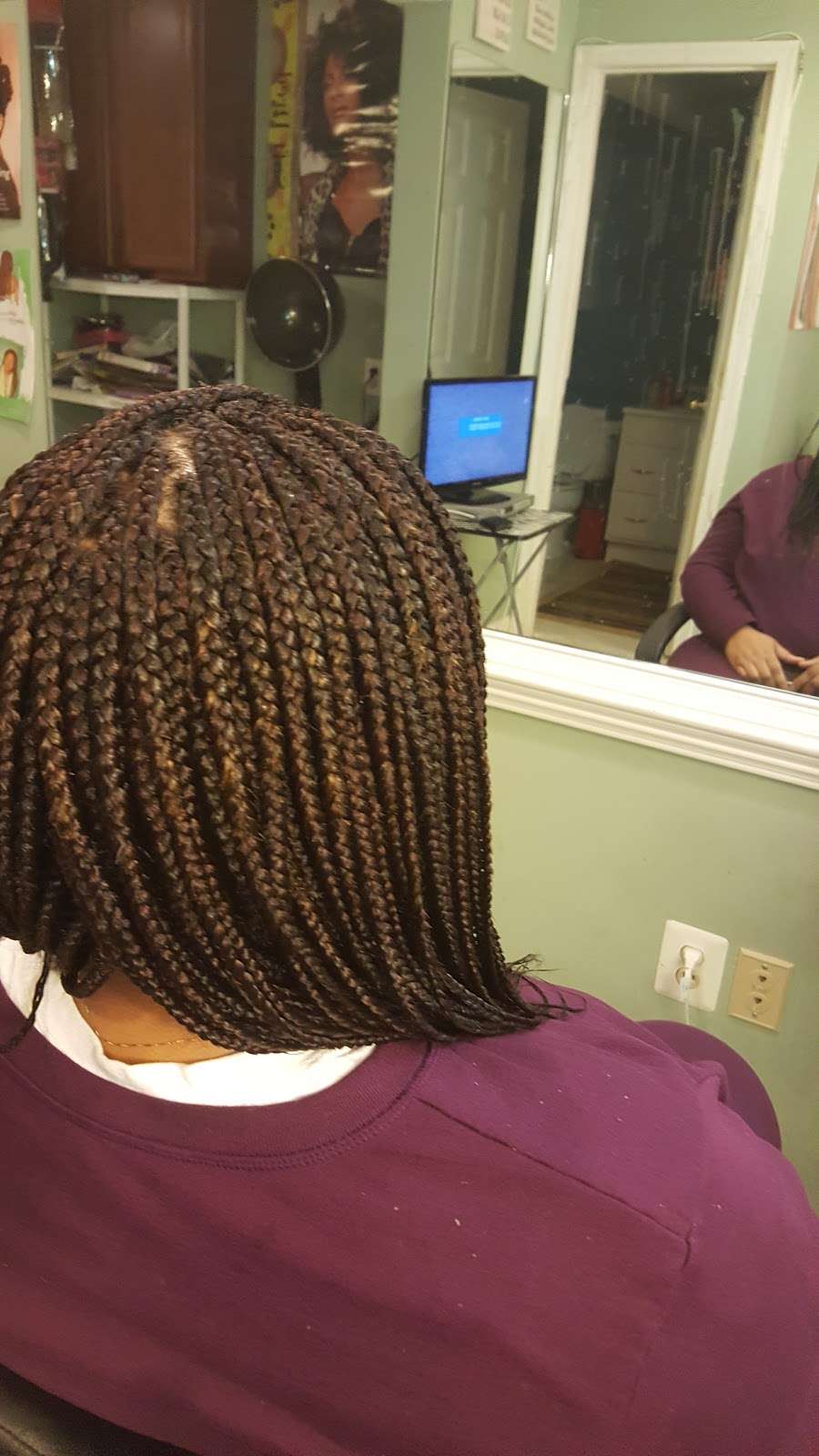 Nathalies Hair Braiding | 1093 Smartts Ln NE, Leesburg, VA 20176, USA | Phone: (703) 851-0452