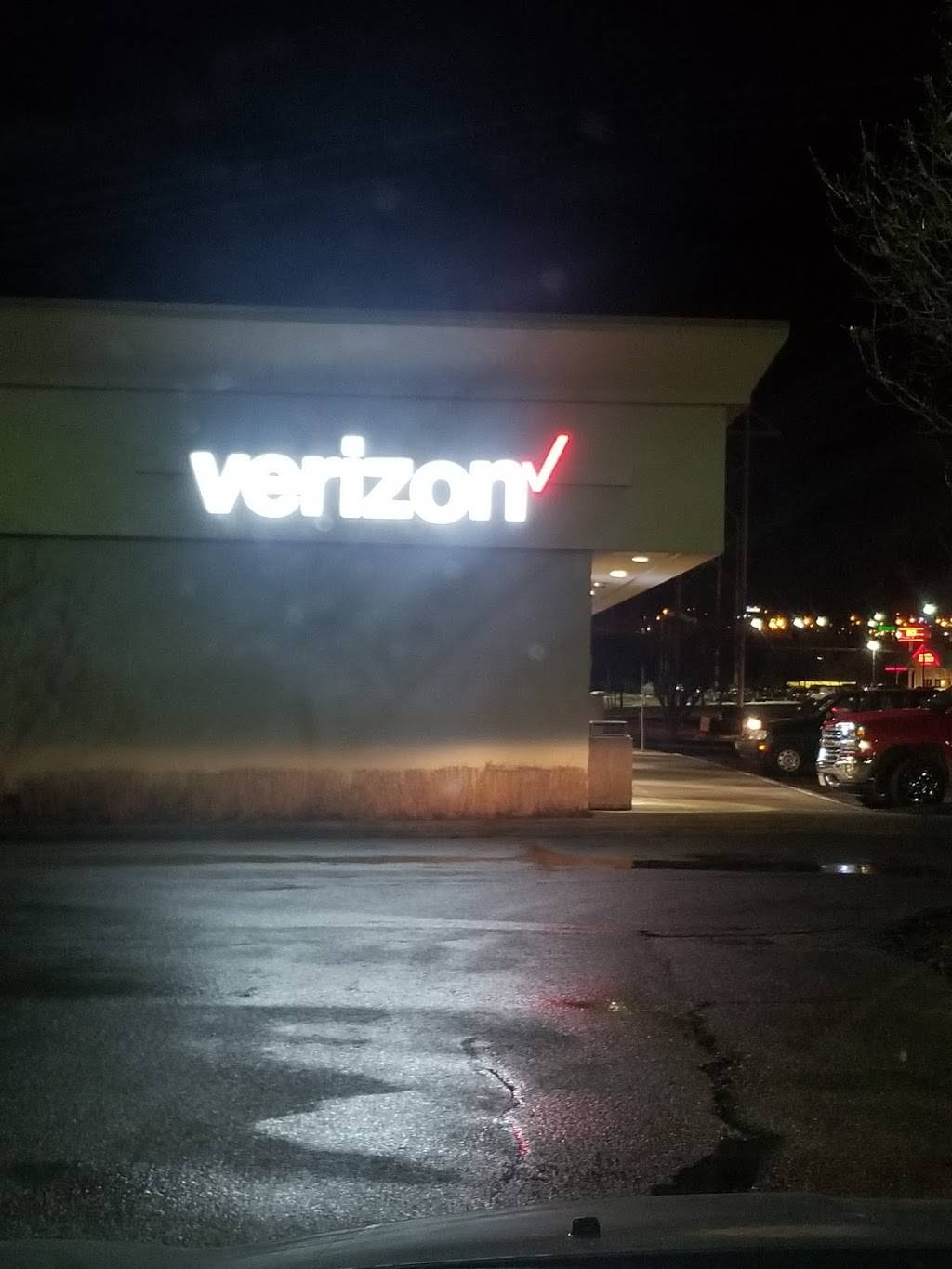 Verizon | 10531 S 15th St Suite 103, Bellevue, NE 68123, USA | Phone: (402) 291-2211